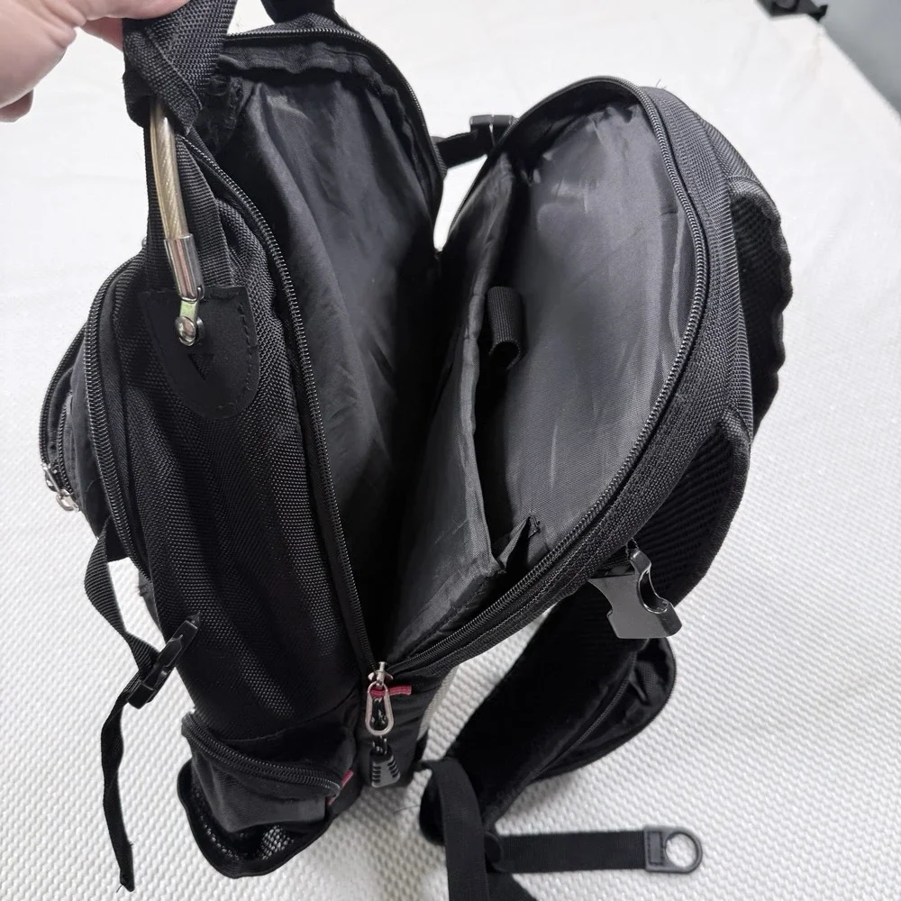 Bass by G.H. Bass Black Multi-Pocket Laptop Backpack Travel Business School Bag